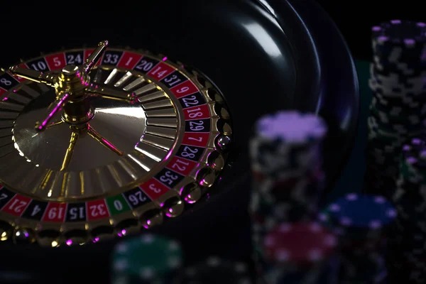 Ekor Number payout table and odds display on f2000m